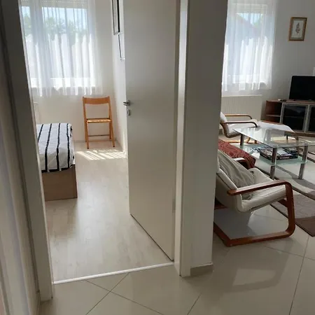 Goldal House Апартаменты